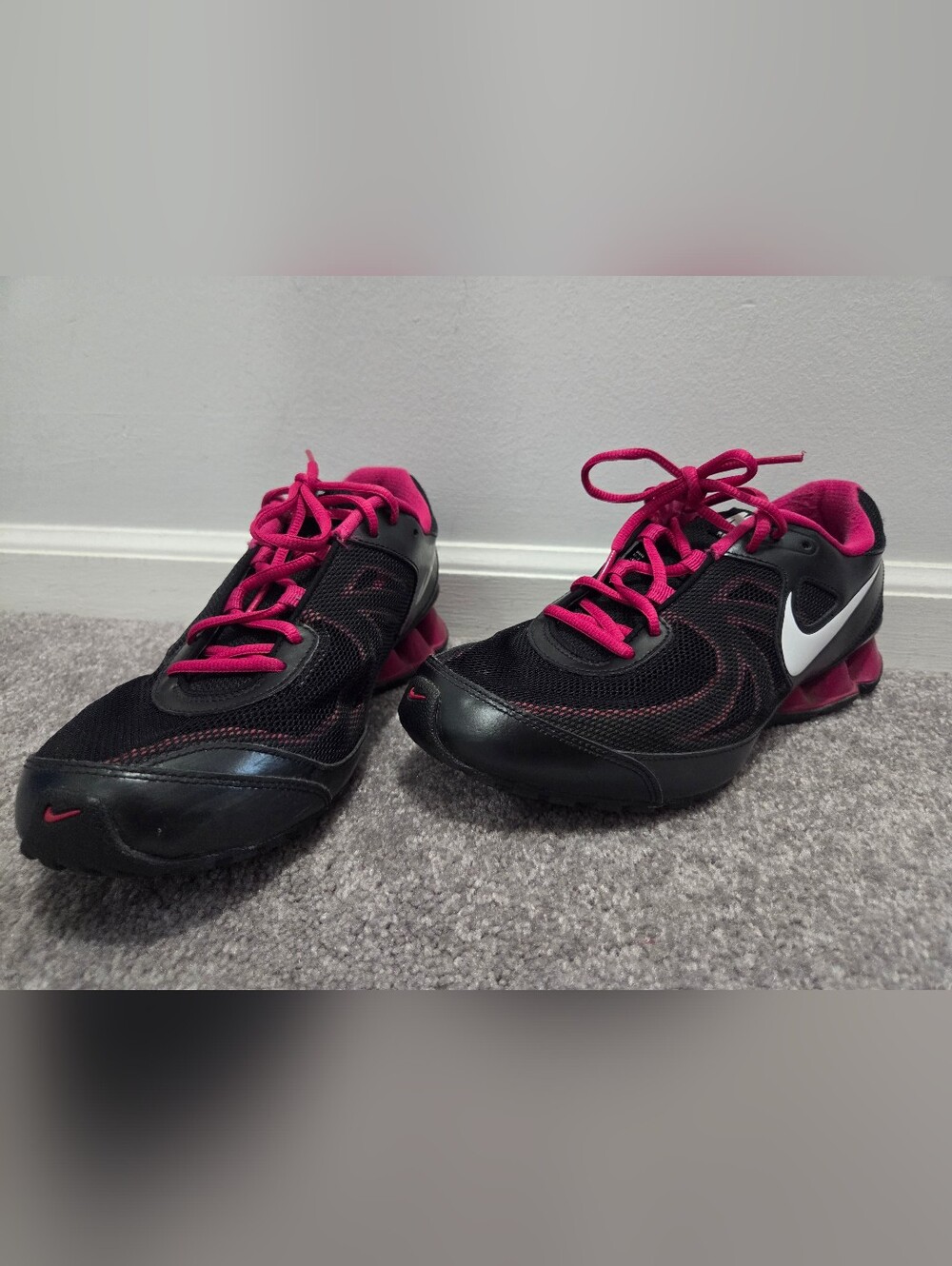 Nike Reax Run 7 Black Pink 9.5